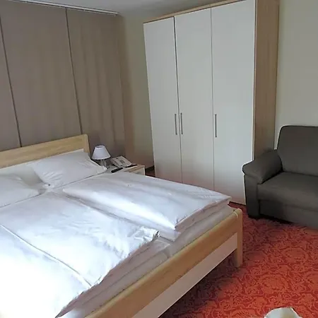 Hotel,gasthaus Zum Wenden Wendelstein